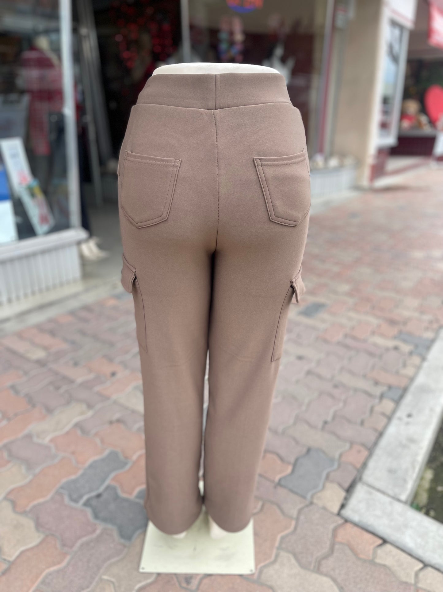 #WARM CARGO JEANS BROWN