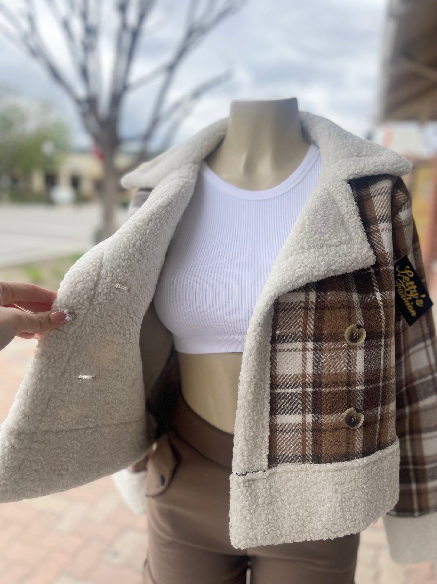 #HF24A172 Brown Flannel crop top coat