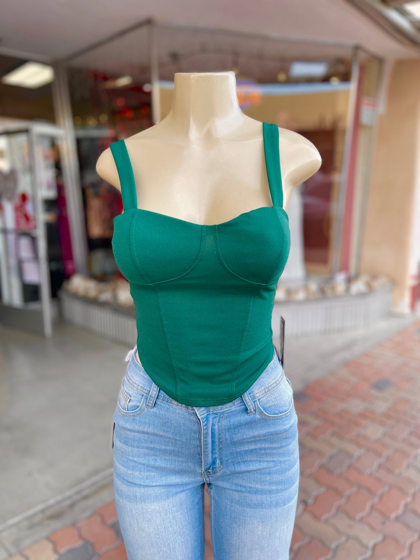 #CH8161 CROP TOP SLEEVELESS GREEN